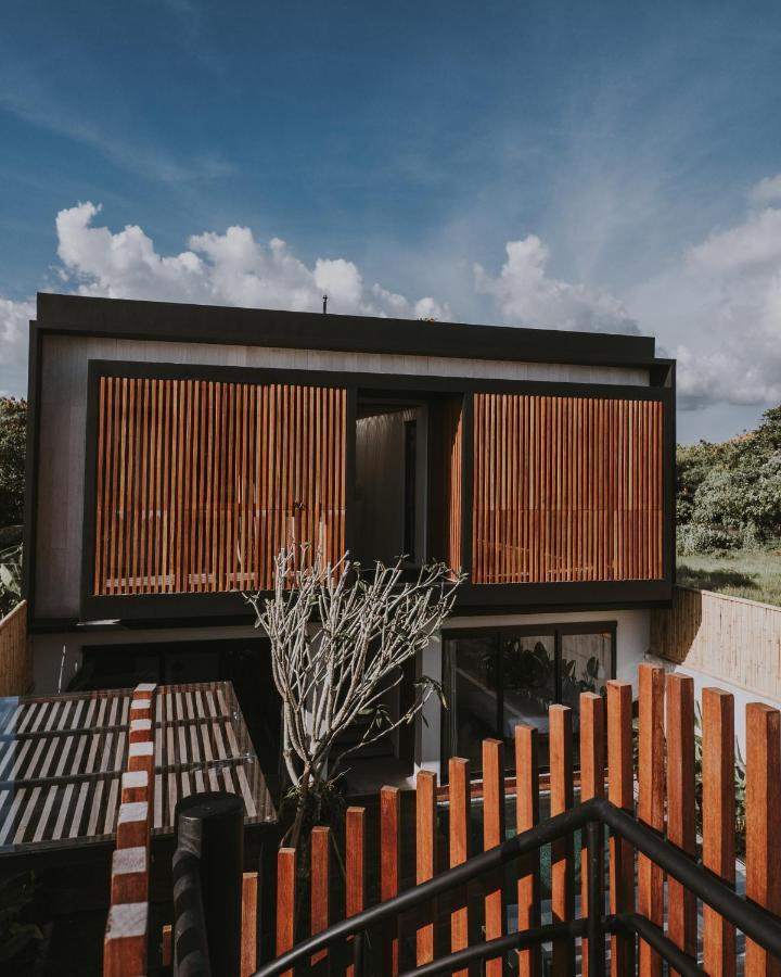 New 4 Bedroom 5 Min Walk To Berawa Beach Enclosed Livng Canggu Екстериор снимка