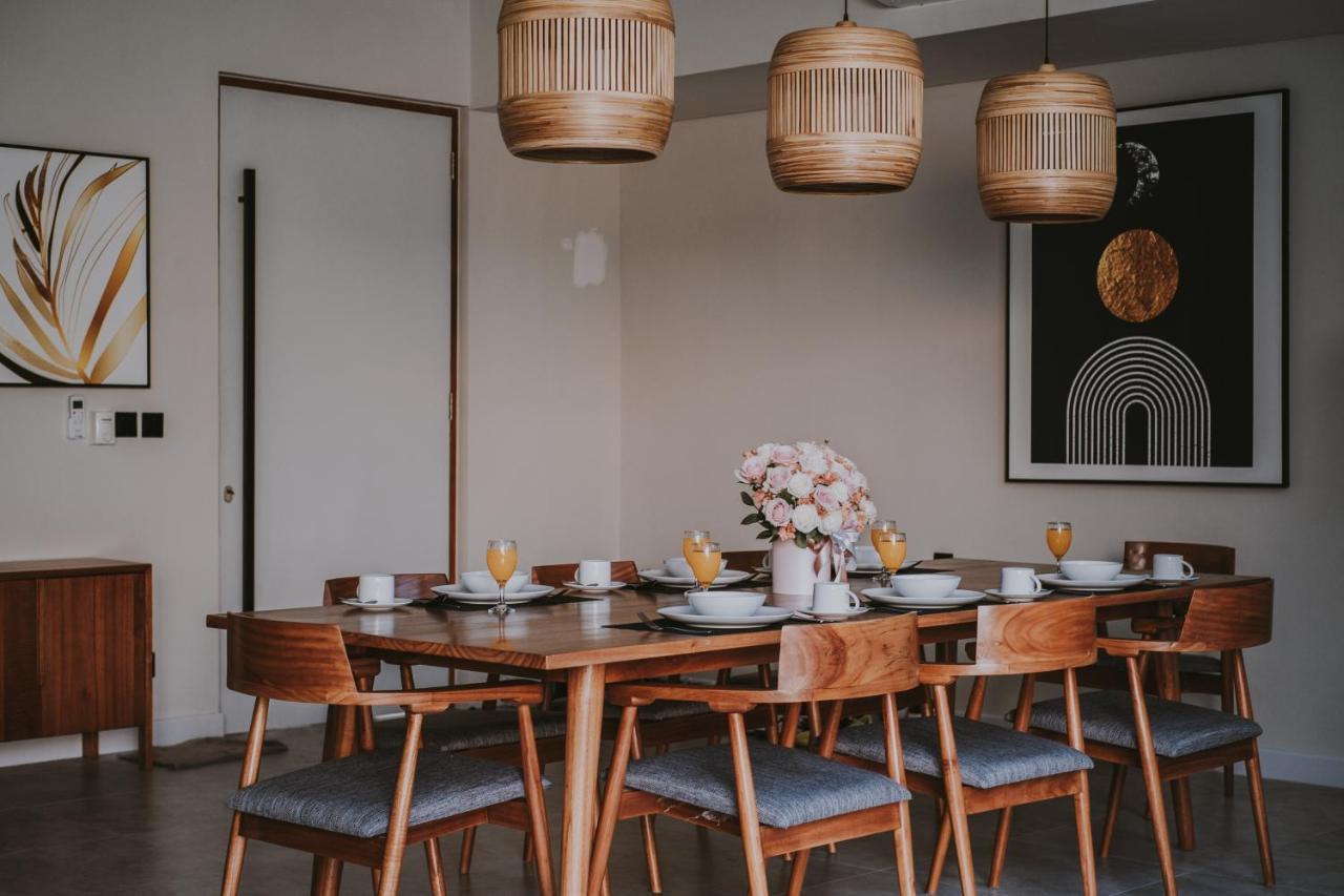 New 4 Bedroom 5 Min Walk To Berawa Beach Enclosed Livng Canggu Екстериор снимка