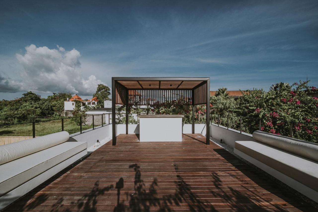 New 4 Bedroom 5 Min Walk To Berawa Beach Enclosed Livng Canggu Екстериор снимка