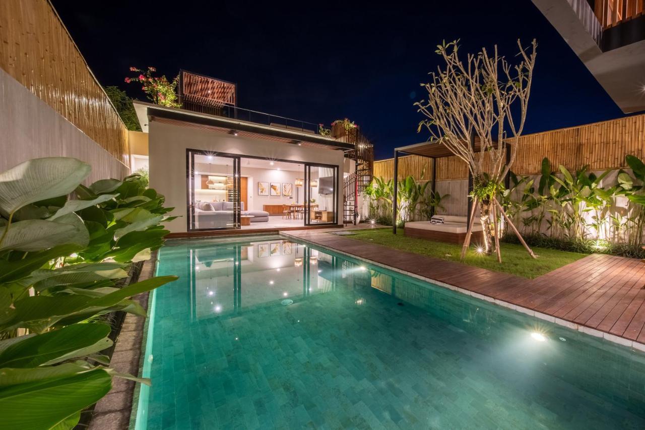 New 4 Bedroom 5 Min Walk To Berawa Beach Enclosed Livng Canggu Екстериор снимка