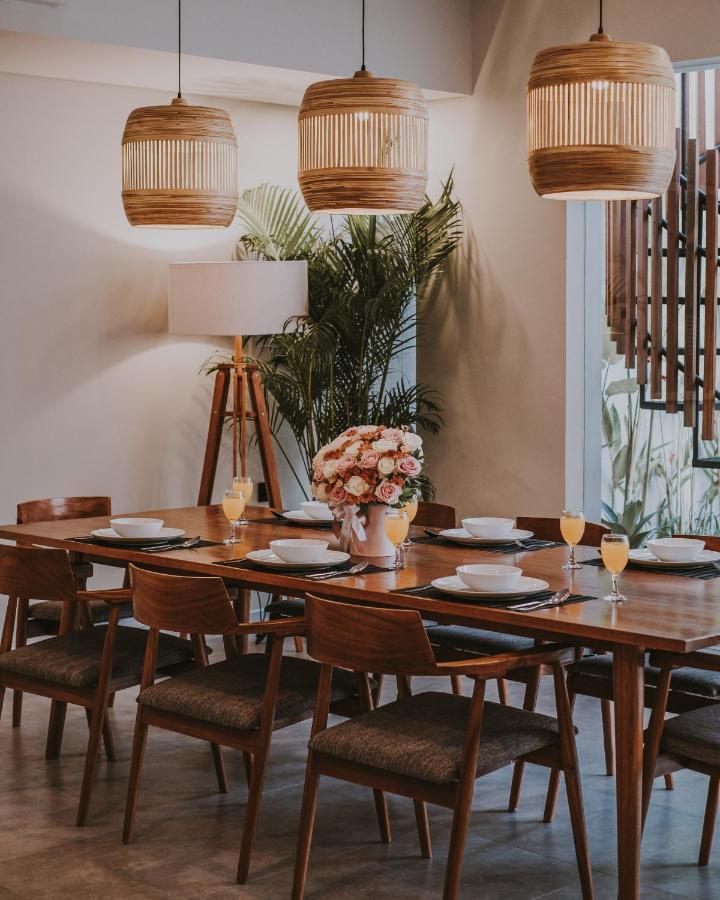 New 4 Bedroom 5 Min Walk To Berawa Beach Enclosed Livng Canggu Екстериор снимка